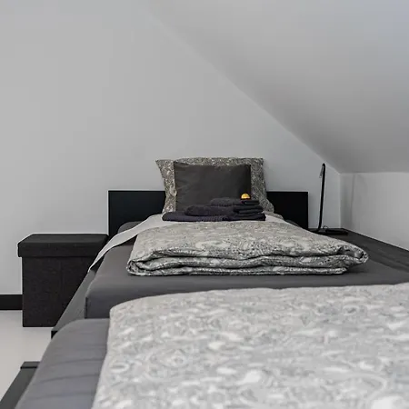 Arácsi 1610 Apartamento