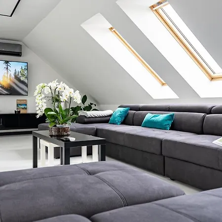 Arácsi 1610 Apartamento